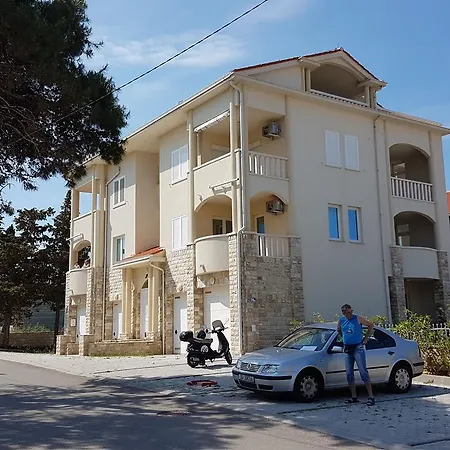 Apartment Rosetta Novalja Exterior photo