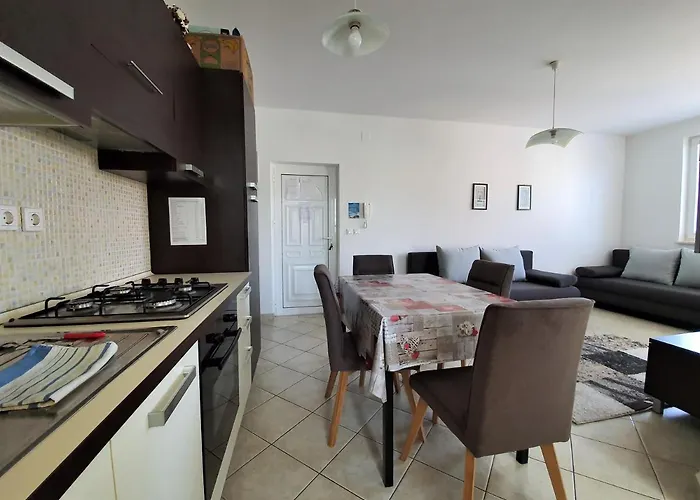 Apartment Rosetta Novalja